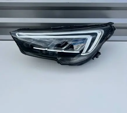 Opel Crossland X Headlight/headlamp