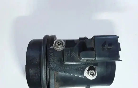 Peugeot 508 Mass air flow meter 9683282980