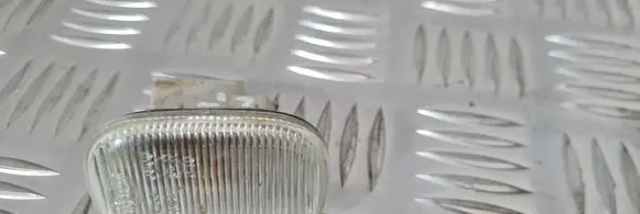 Toyota Hilux (AN10, AN20, AN30) Front fender indicator light