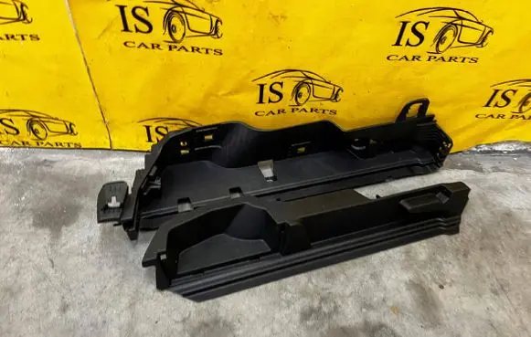 Citroen DS7 Crossback Tailgate/trunk side cover trim 9817405780 98174878