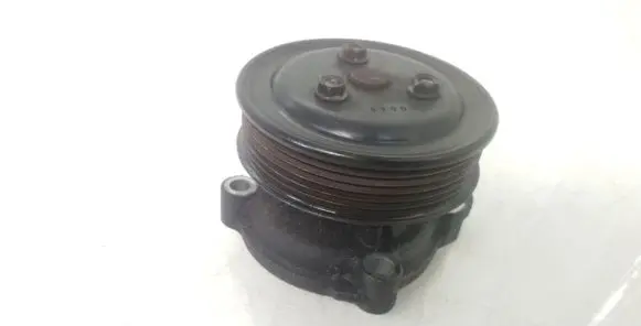 Opel Zafira B Water pump