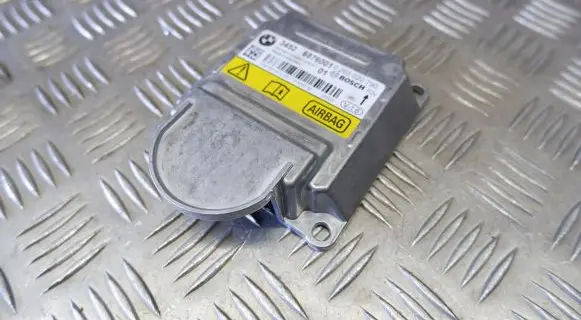 BMW X3 F25 Airbag control unit/module 6876001 0265020790
