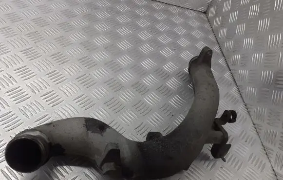 Mazda 3 I Intercooler hose/pipe