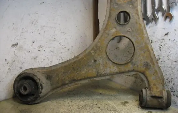 Mercedes-Benz A W168 Front lower control arm/wishbone