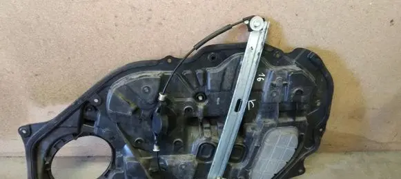 Mazda 6 Front window lifting mechanism without motor GS1D5997X GS1D59973