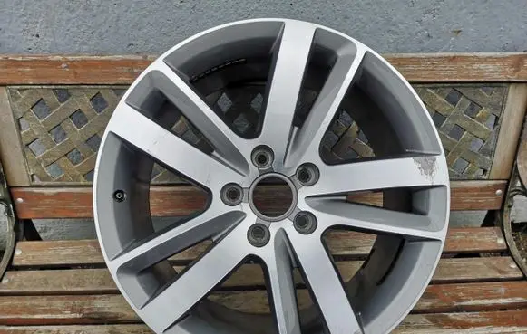 Audi Q7 4L R20 alloy rim 