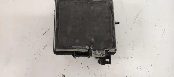 KIA Sportage Relay mounting block 