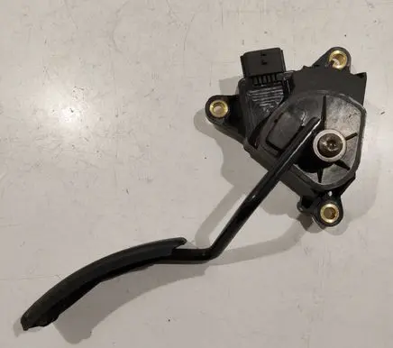 Renault Scenic II - Grand scenic II Accelerator throttle pedal 8200159647