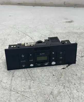 Audi A2 Climate control unit 8Z0820043D