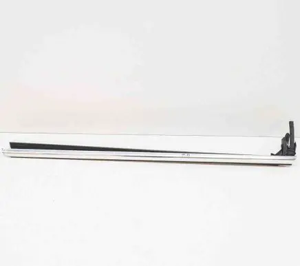 Mercedes-Benz E A207 Door glass trim A2077200400