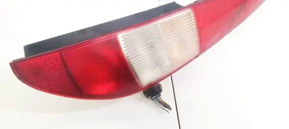 Ford Mondeo Mk III Rear/tail lights