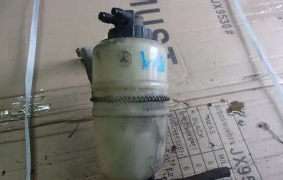Mercedes-Benz S W126 Coolant expansion tank/reservoir