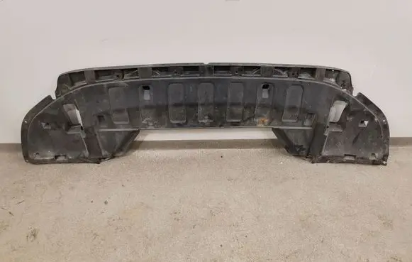 Mitsubishi Outlander Front bumper skid plate/under tray 5370B626
