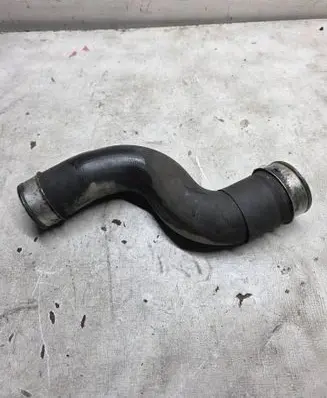Mercedes-Benz E W211 Intercooler hose/pipe S4169