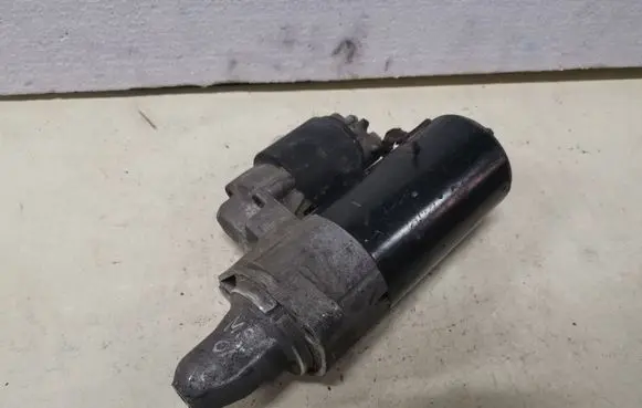Mercedes-Benz ML W163 Starter motor 0001115005