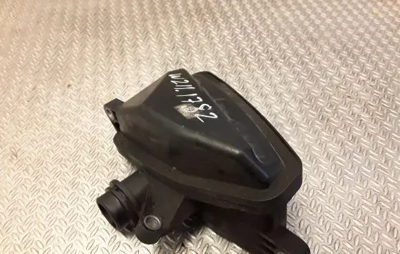 Mercedes-Benz E W211 Intake resonator 6421400087 A6421400087