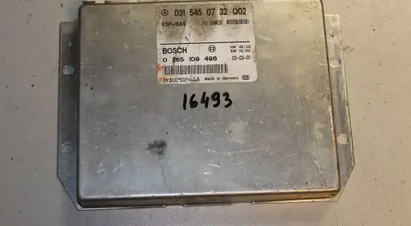 Volkswagen Jetta V ESP (stability system) control unit 0315450732 DKDU09024668 0265109498