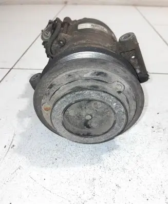 Chevrolet Orlando Air conditioning (A/C) compressor (pump) 13314480 114280182