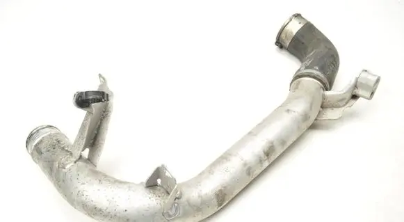 Volvo XC90 Intercooler hose/pipe 31370288
