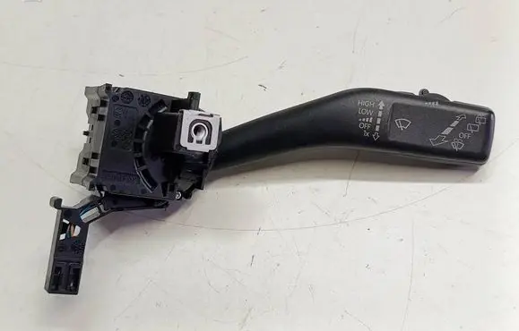 Volkswagen Scirocco Wiper control stalk 1K0953519HT1 1K0953519H