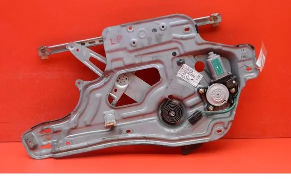 Hyundai Santa Fe Front door window regulator with motor 8247026050