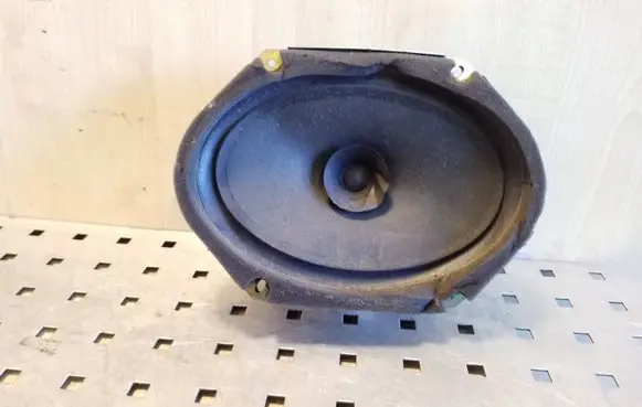 Mazda Premacy Front door speaker G07B66960A