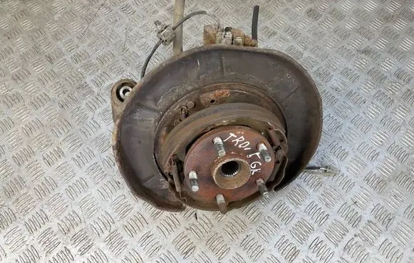 Subaru B9 Tribeca Rear wheel hub