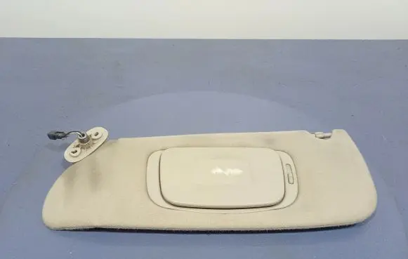 Sun visor
