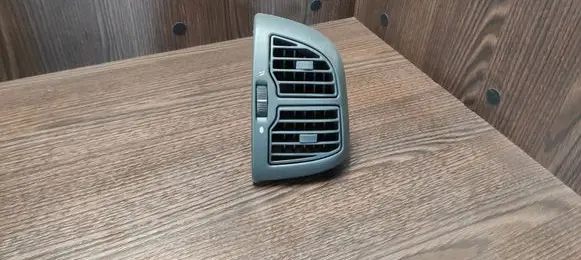 Citroen Jumper Dash center air vent grill 130422602 LS130422602