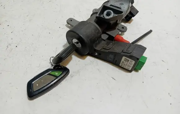 Volvo XC90 Ignition lock 510130020 8621509