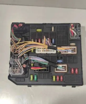 Renault Megane III Fuse box set 284B69553R 0230963000333 4840208002300