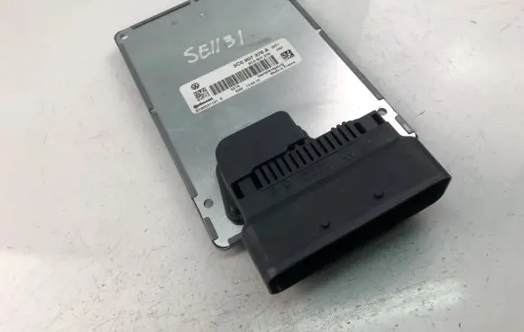 Volkswagen PASSAT CC Other control units/modules 3C0907376A