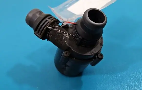BMW X5 E70 Electric auxiliary coolant/water pump 702078340 IMPRK1569640