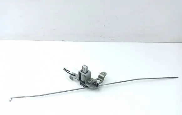Nissan Navara D23 Tailgate lock latch 