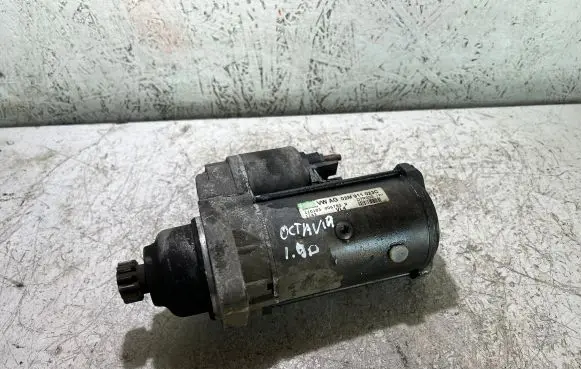 Skoda Octavia Mk1 (1U) Starter motor 02M911023C D7RS50 101030067SG
