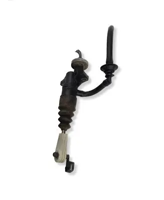 Audi A4 S4 B5 8D Clutch master cylinder 8E1721401C