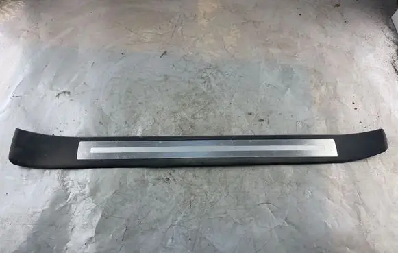Audi A4 S4 B7 8E 8H Front sill trim cover 8E0853374N 8E0853 8E0853374