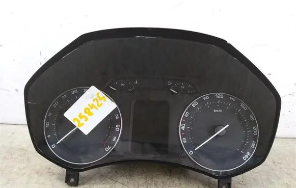 Skoda Octavia Mk2 (1Z) Speedometer (instrument cluster) 1Z0920842B