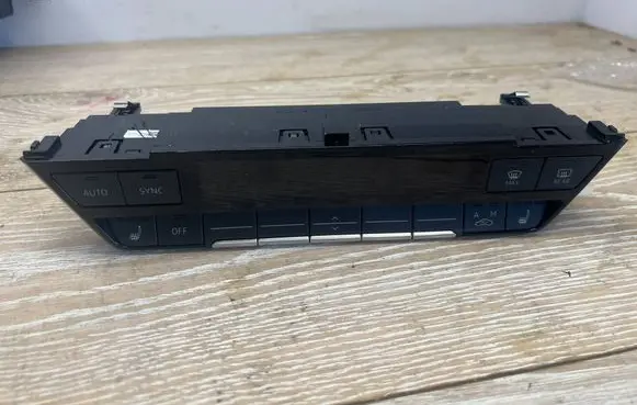 Audi A3 8Y Climate control unit 8Y0820043A