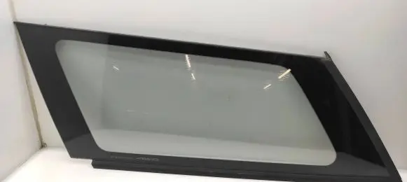 Subaru Legacy Rear side window