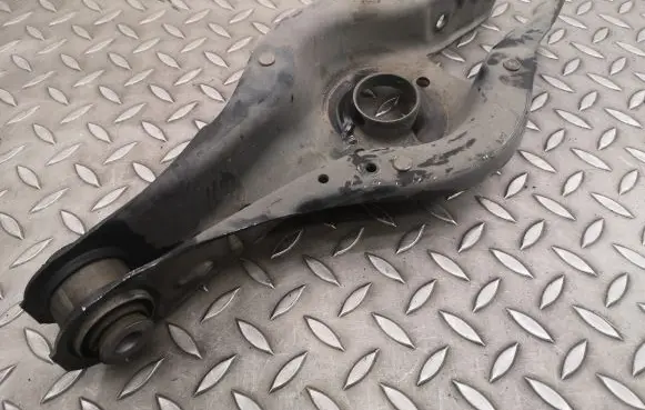 BMW 4 F32 F33 Rear upper control arm/wishbone 6867540