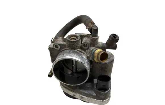 Opel Vectra C Throttle valve 55562380