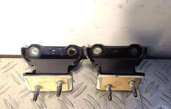 Lexus RX 450H Tailgate/trunk/boot hinge
