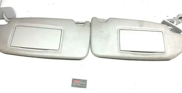 Volvo V70 Sun visor 29030445