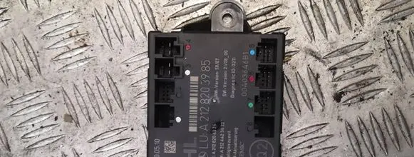 Mercedes-Benz C W204 Door control unit/module a2128203985