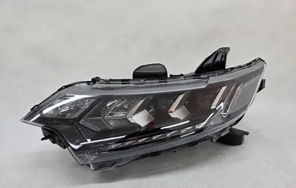 Mitsubishi Outlander Headlight/headlamp 8301D3-31