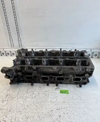 Mercedes-Benz Sprinter W906 Engine head R6510150201