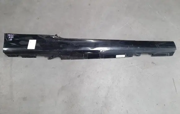 BMW 3 E92 E93 Side skirt rear trim 51777130874