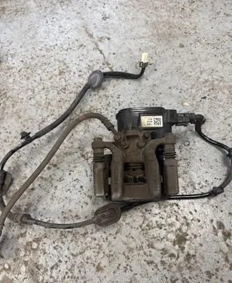 KIA Sportage Rear brake caliper