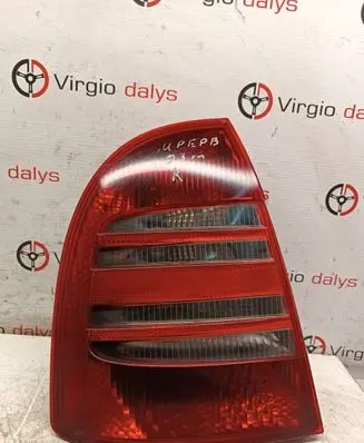 Skoda Superb B5 (3U) Rear/tail lights 3U5945111 3U5945095